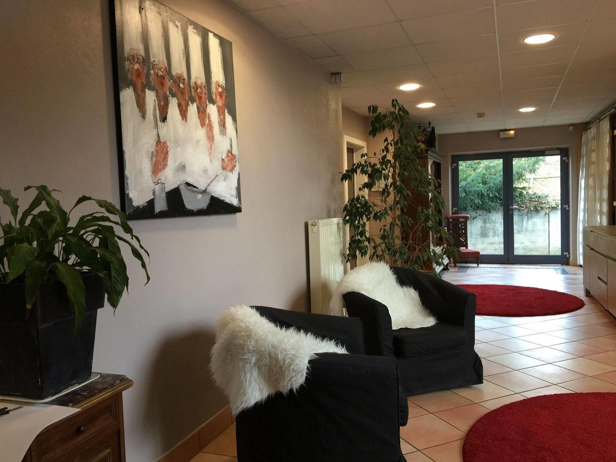 Hotel Restaurant Au Cygne Eschau Bagian luar foto